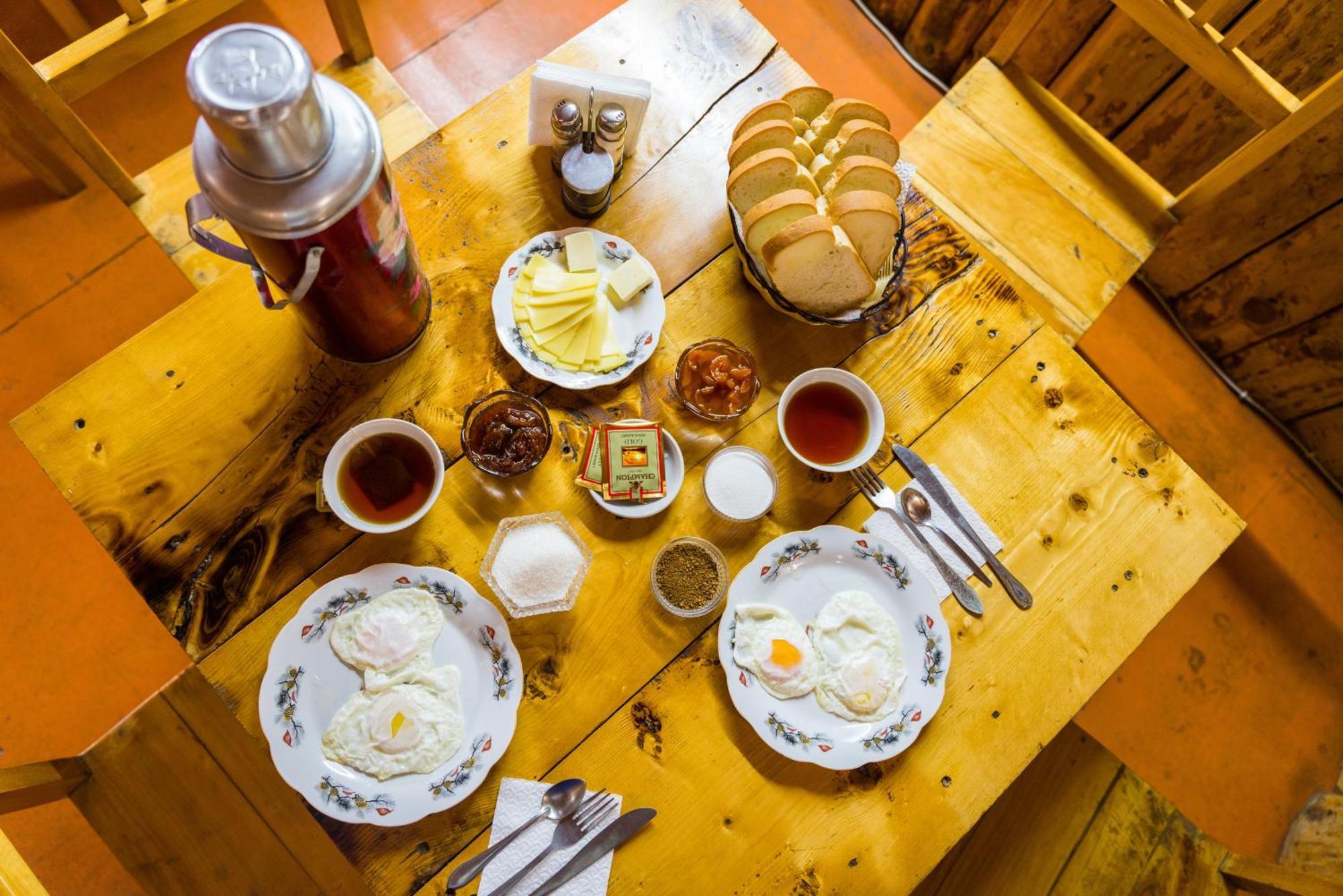 Arista Yurt Camp Hotel Karakol Buitenkant foto