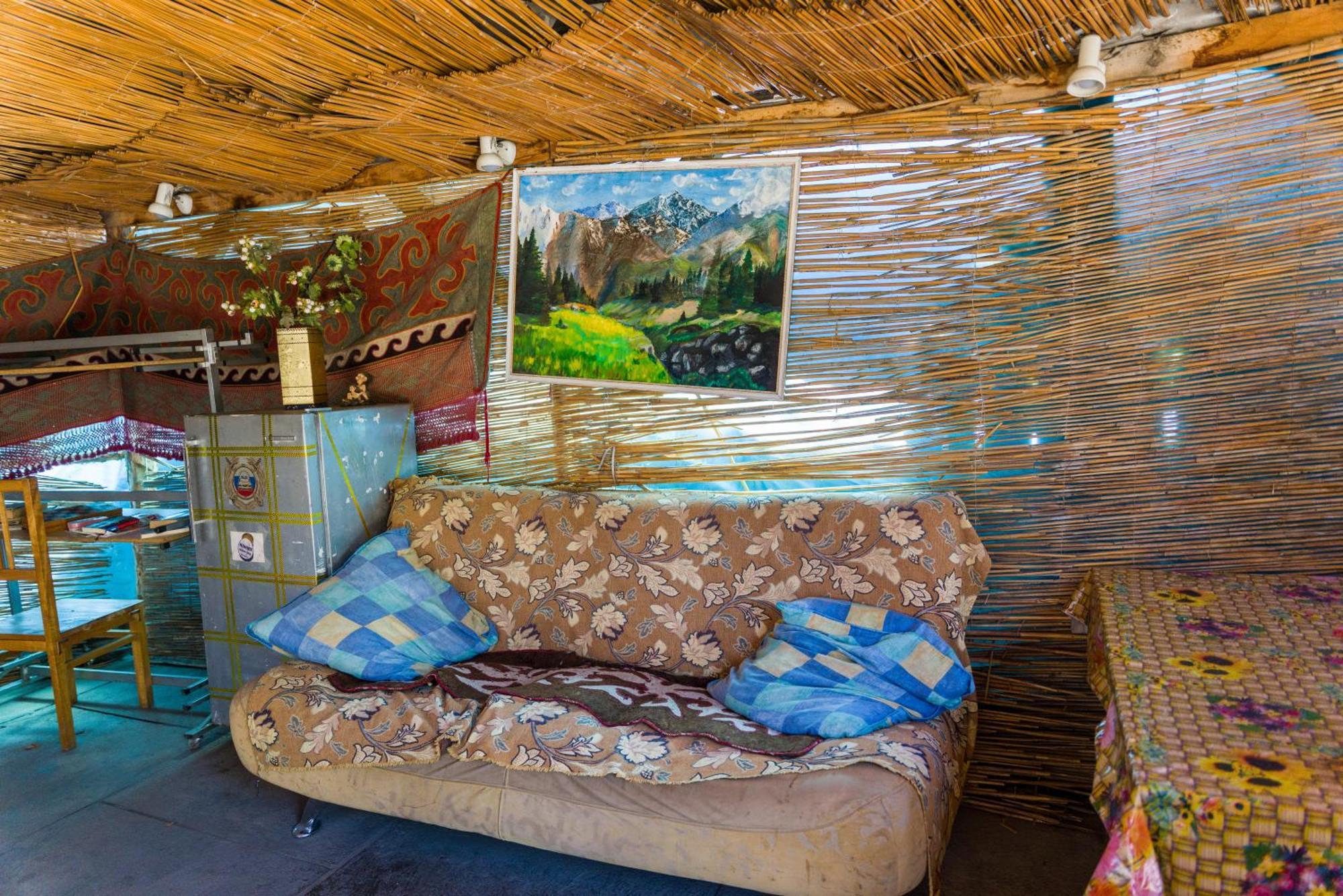 Arista Yurt Camp Hotel Karakol Buitenkant foto